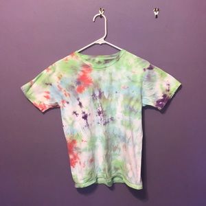 tie dye t-shirt